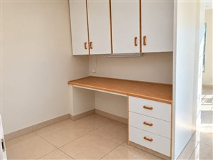 Absolutely beautiful 4 bedroom home For Sale in Amanzimtoti, KwaZulu Natal - P1629293