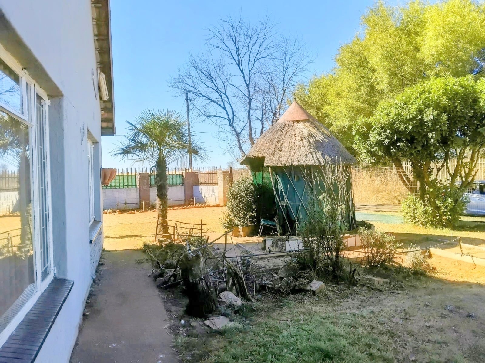 House for sale in Welverdiend, Carletonville, 972 m²
