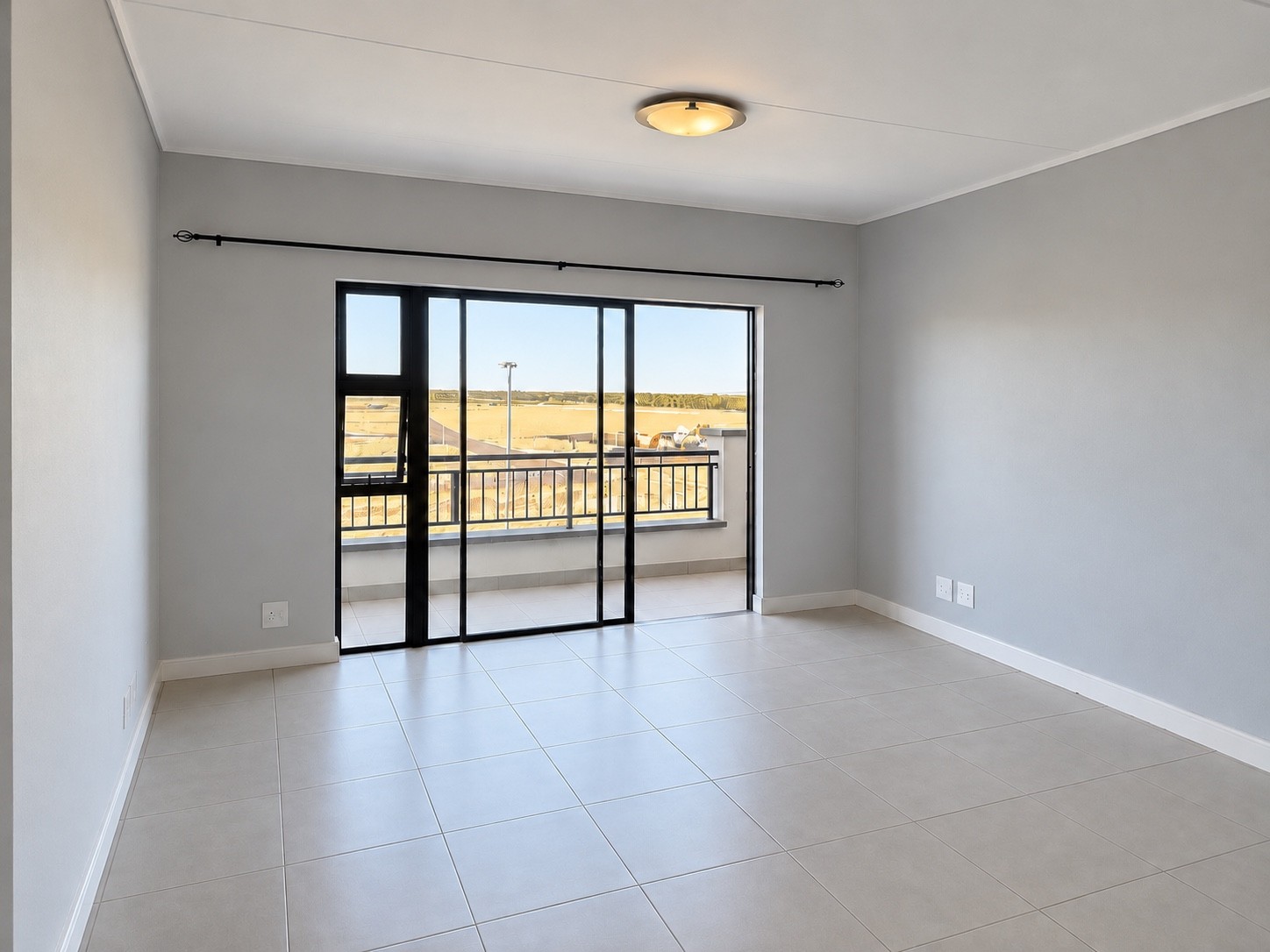 Apartment for sale in Sandown, Blouberg, 64 m²