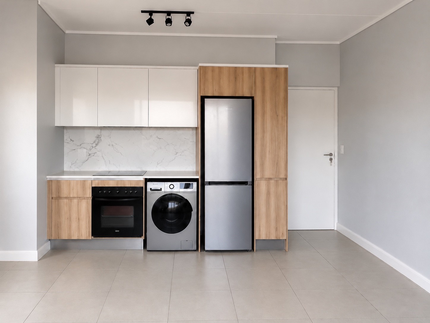 Apartment for sale in Sandown, Blouberg, 64 m²