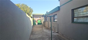 House For Sale in Rhodesdene, Kimberley - P1633094