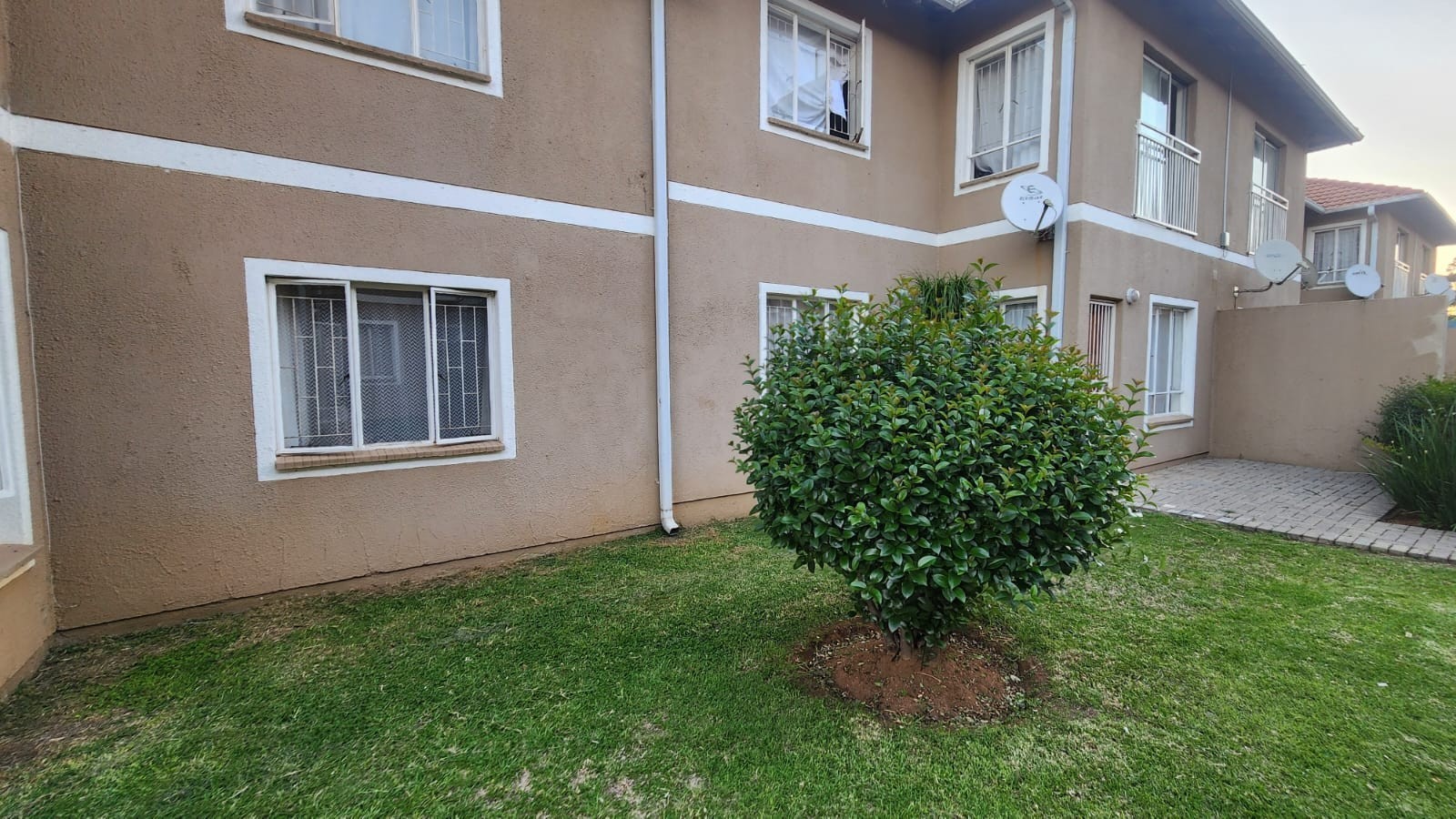 Apartment For Sale in Comet, Boksburg