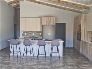 House For Sale in Island View, Mossel Bay - P1633950