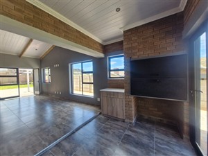 House For Sale in Island View, Mossel Bay - P1633950