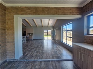 House For Sale in Island View, Mossel Bay - P1633950