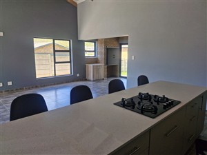 House For Sale in Island View, Mossel Bay - P1633950
