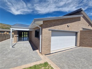 House For Sale in Island View, Mossel Bay - P1633950