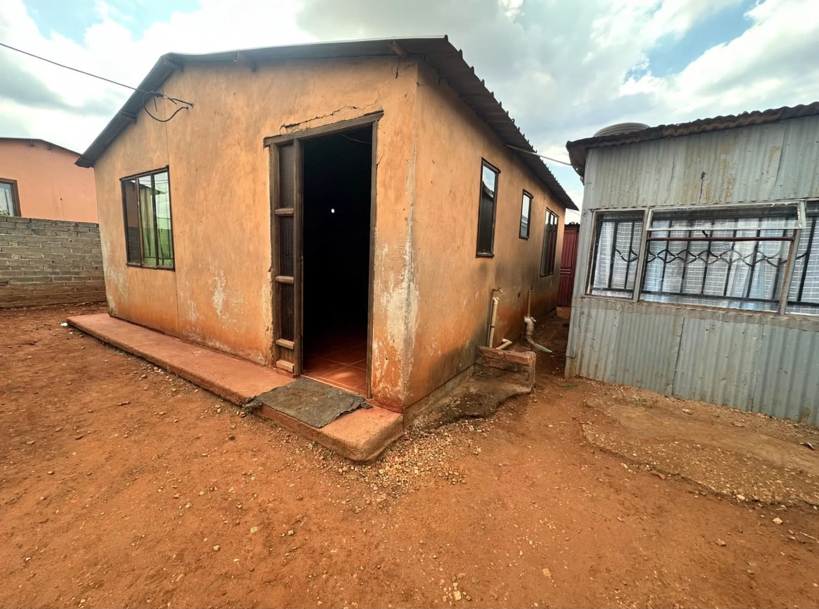 House For Sale in Orange Farm Evaton