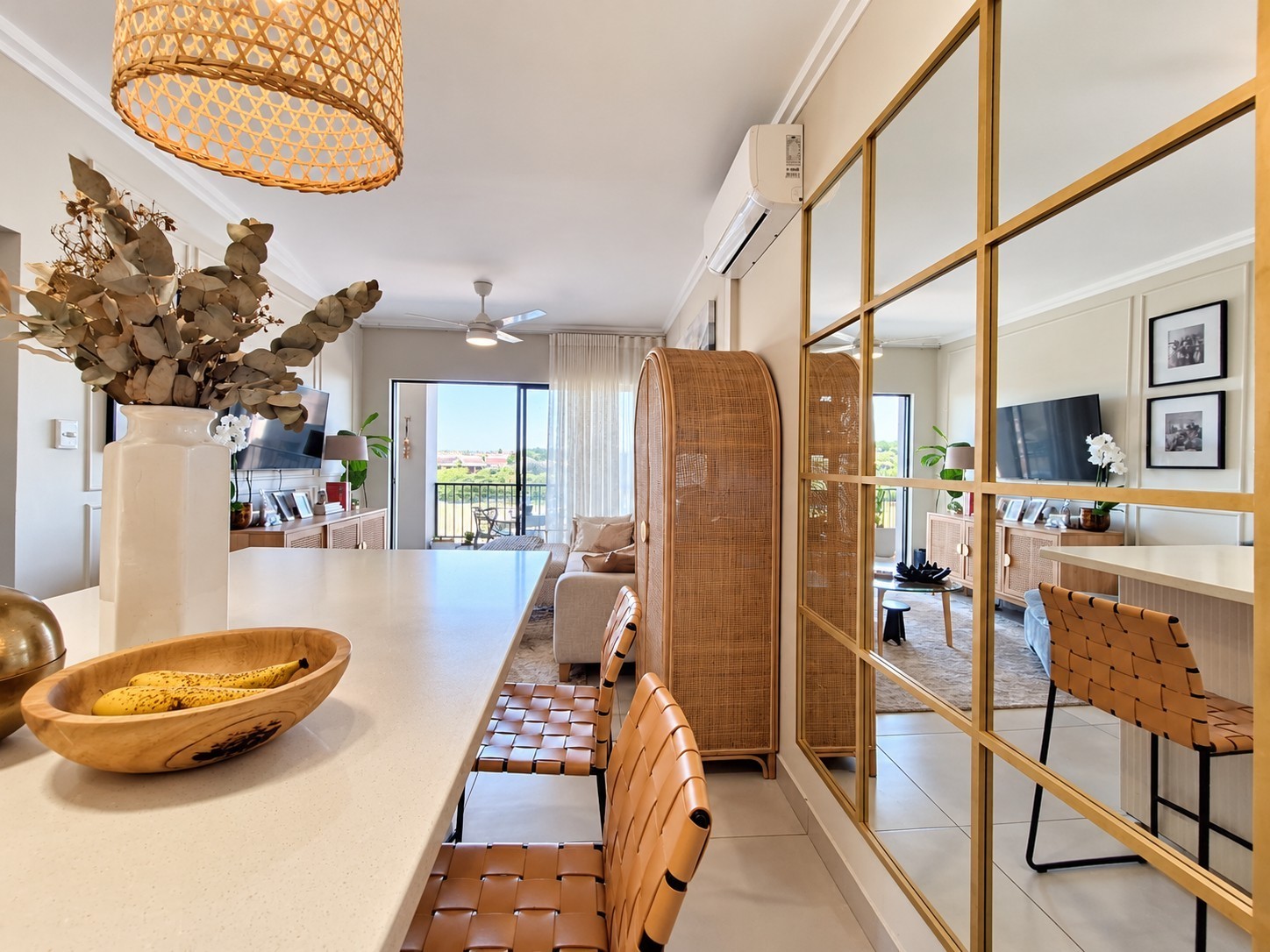 Stylish and Upgraded One Bedroom Apartment in Ballito Village