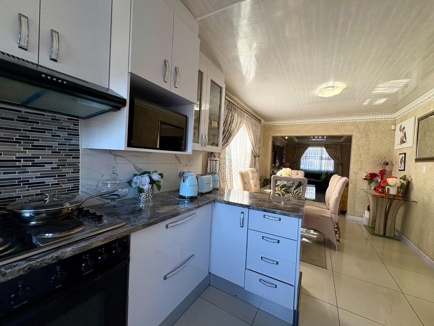 House For Sale in Haven Hills, East London