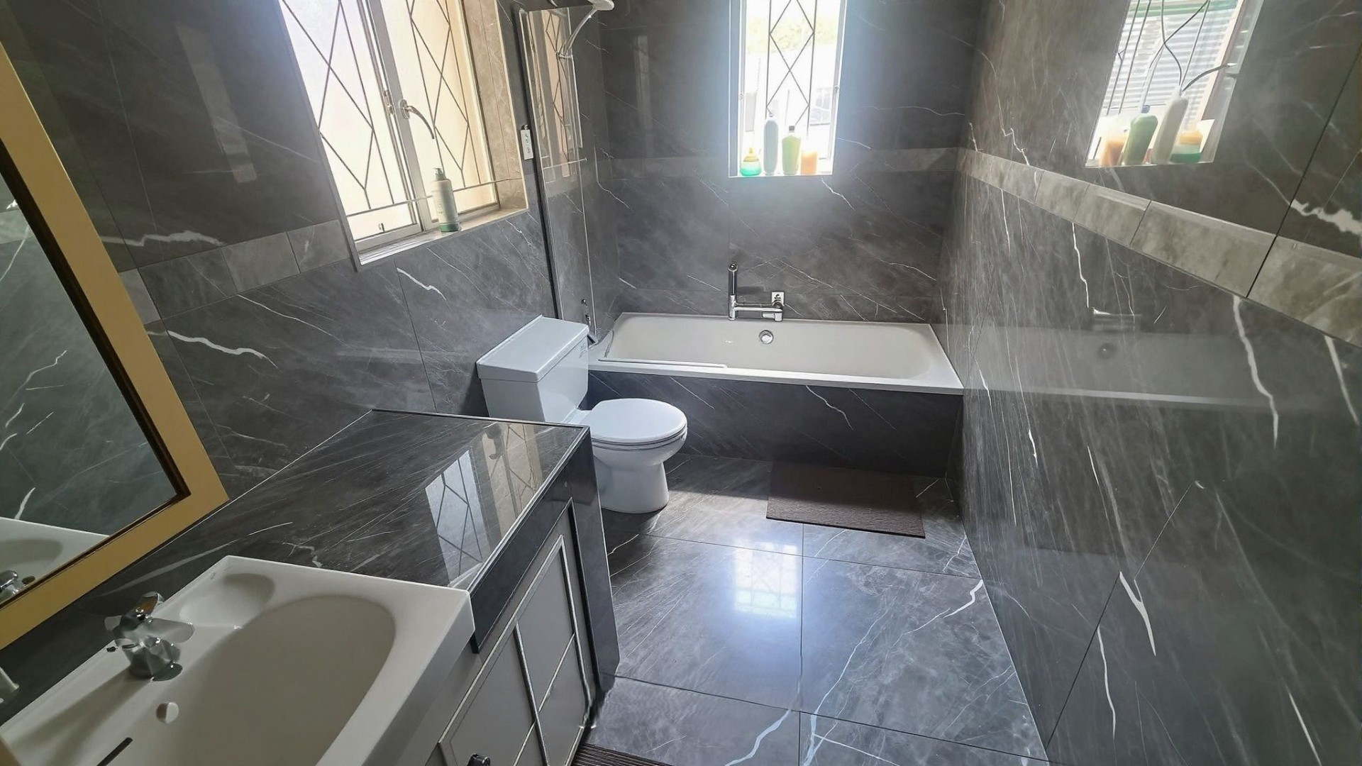 House for sale in Florida Hills, Roodepoort, 1494 m²