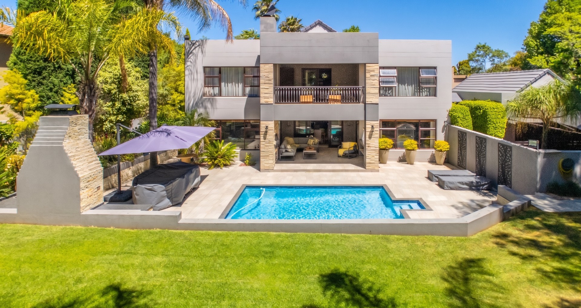 Beautiful Family Home With A Stunning Garden