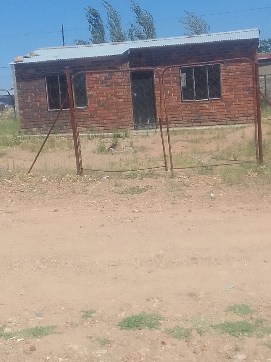 RDP HOUSE FOR SALE AT POLOKWANE EXTENSION 76